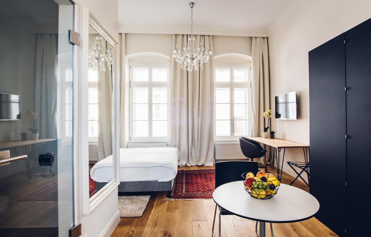 Adele Apartments Peçuy Dış mekan fotoğraf