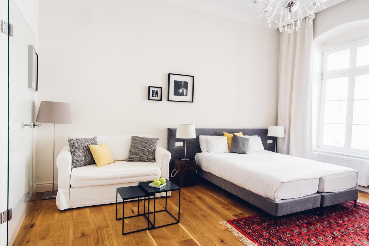 Adele Apartments Peçuy Dış mekan fotoğraf